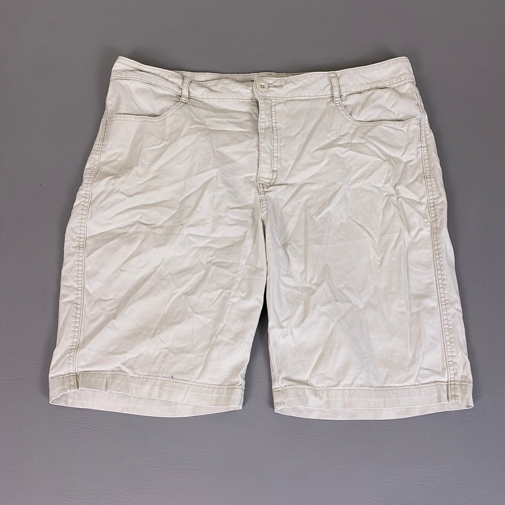 Lee Classic Fit Bermuda Shorts Size 18 Khaki Beige Cotton Chino Outdoor *Flaw